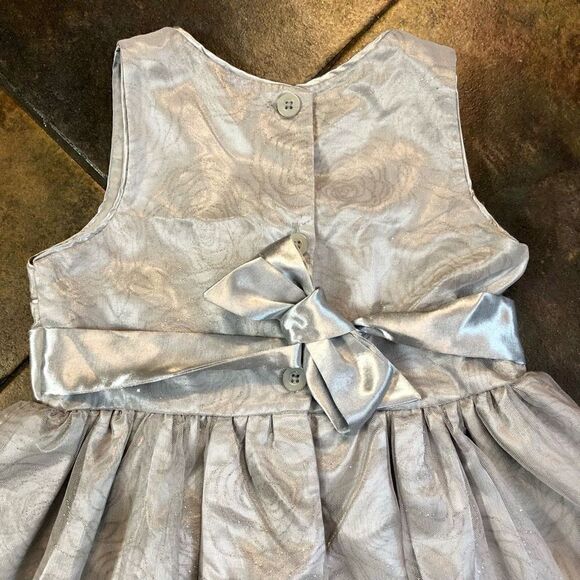 Holidays Edition Silver Sparkle Girls Dress Size Small - Picture 10 of 10